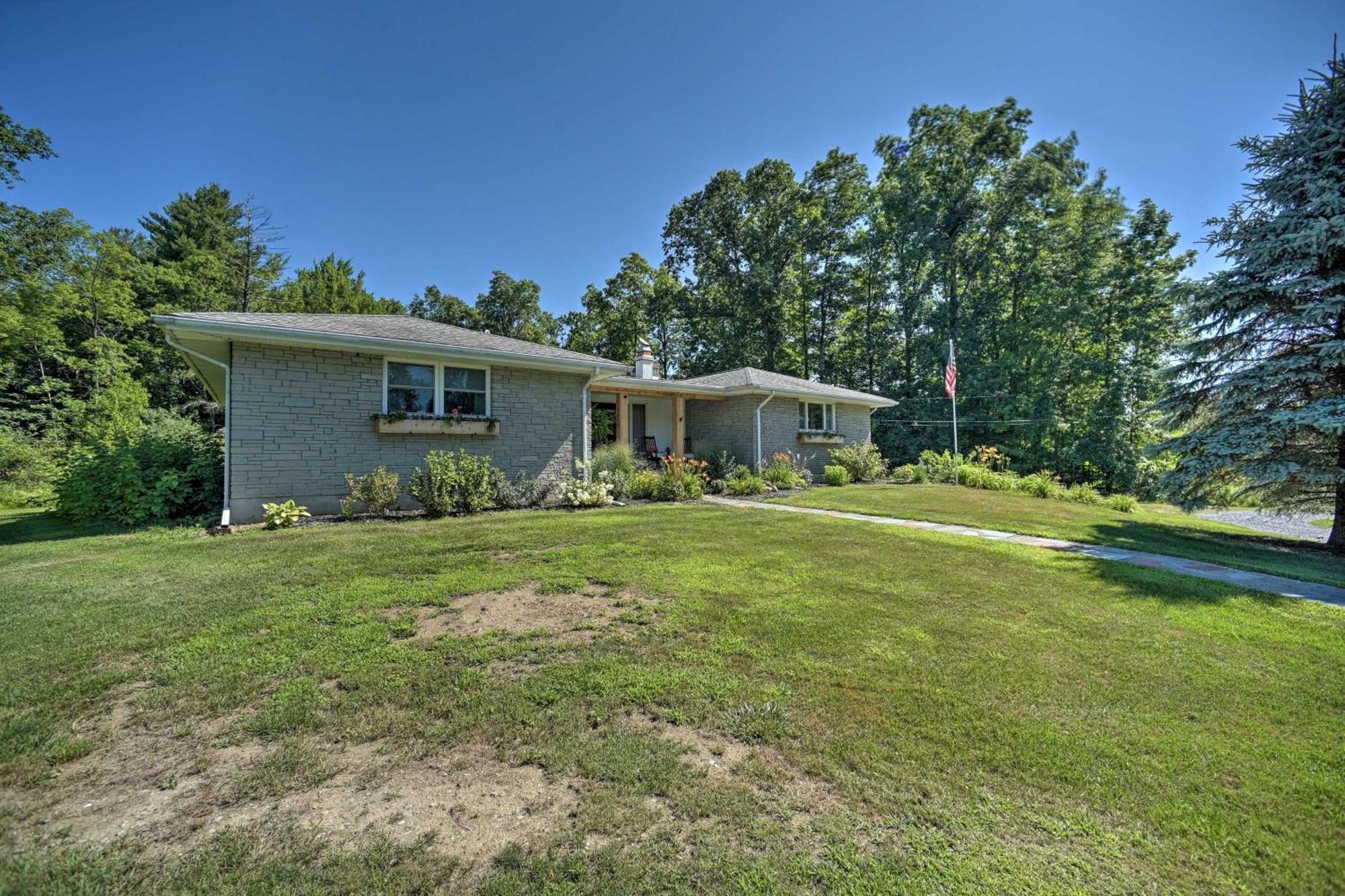 Modern Studio Less Than 13 Mi To Saratoga Racetrack! Ballston Spa Extérieur photo